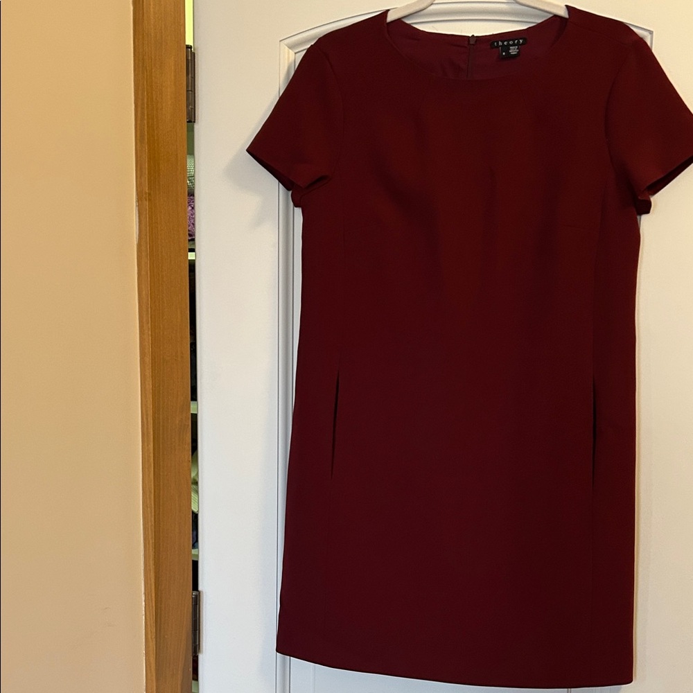 Theory Jasneah Admiral Crepe Shift Mini Dress Unusual Maroon Brick Red sz 8 DEAL